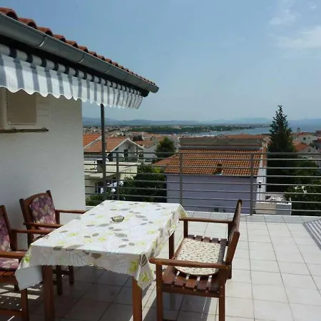Duje Apartament *